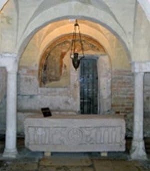 San Isaac, monje