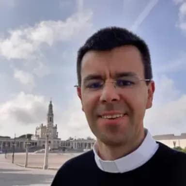 Padre Hugo Martins