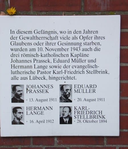 Beatos Juan Prassek, Hermann Lange y Eduardo Müller, presbíteros y mártires